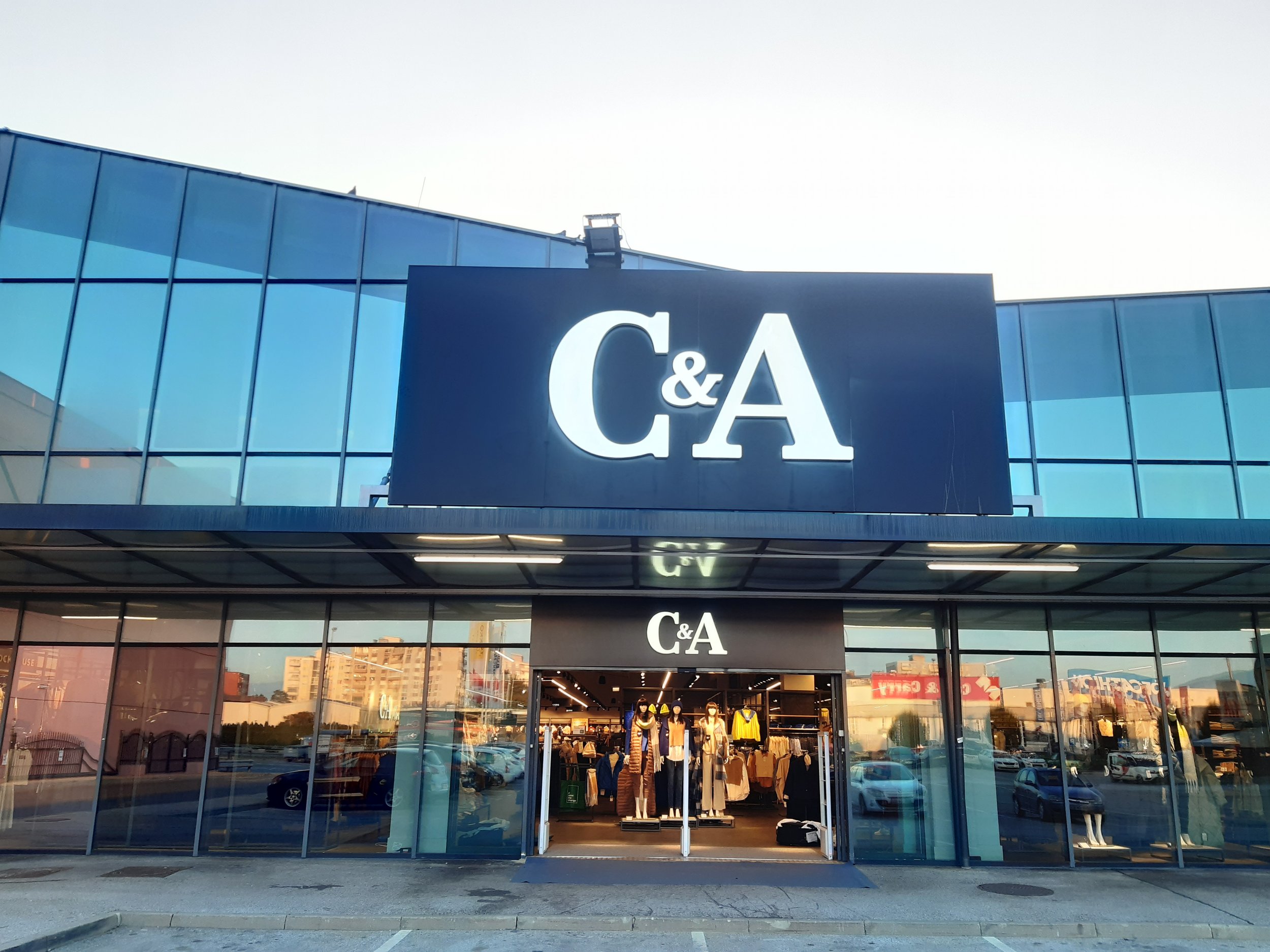 C&A